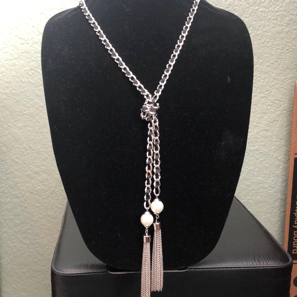 White House Black Market necklace